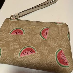 Coach wristlet NEW